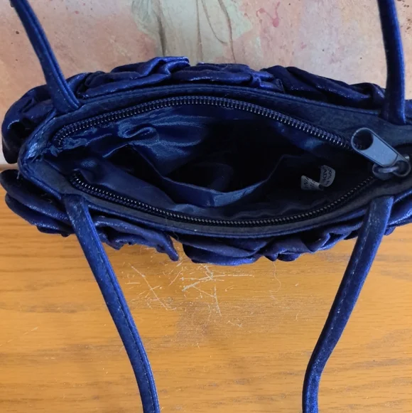 Navy Blue 1980's Vintage Rosette 9 X 6" Clutch with Strap - Picture 2 of 6